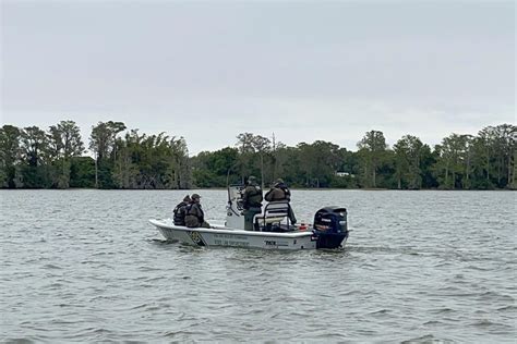 Missing Florida boaters found dead in lake near Legoland