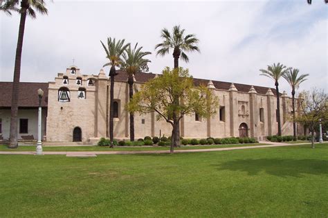 Mission San Gabriel Arcángel - Wikipedia