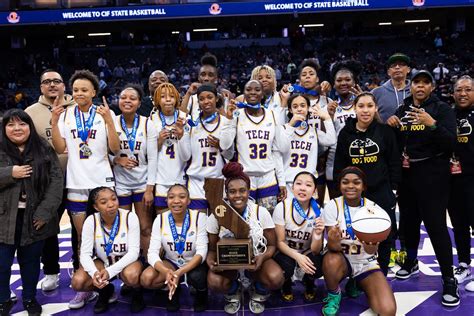 Mission accomplished: Oakland Tech girls win Division I state championship