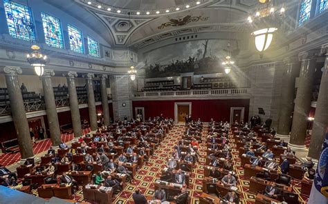 Missouri House approves legislation seeking to boost minimum teacher salaries