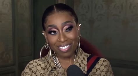 Missy elliot pussypics.  Missy Elliot - PussycatPlease visit [https://bit.  Missy Elliott Pictu...