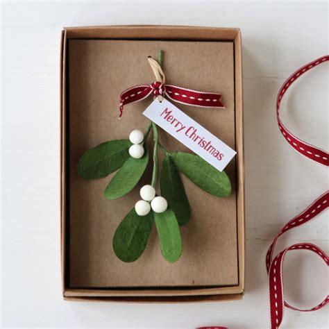Mistletoe Gifts