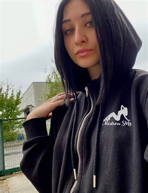 💋 Mistress-Stefy Onlyfans Leak [CLIP]