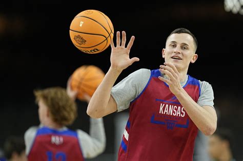 Lightfoot is slated to fly to Germany on Monday to join the […] Now that he has picked up his national championship ring and seen the 2022 National Champions banner unveiled at Allen Fieldhouse at last week’s Late Night in the Phog, former Kansas big man Mitch Lightfoot is off to start his professional basketball career.. 