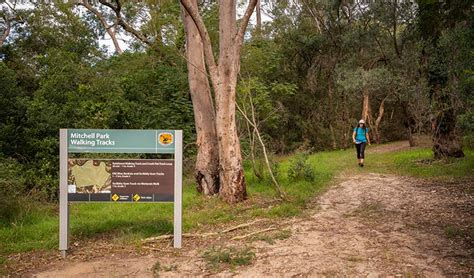 Mitchell Park walking tracks NSW National Parks