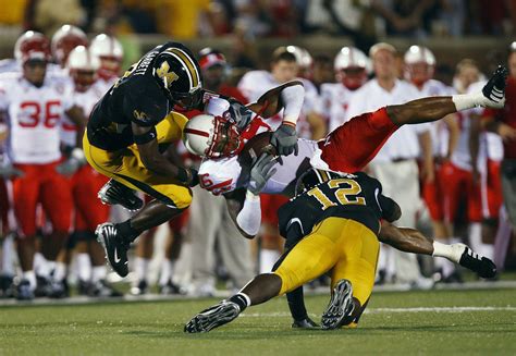 The Border War of 2007 was a game whose magnitude had never been reached before, and may not be matched again. For the first time ever, Mizzou faced kansas .... 