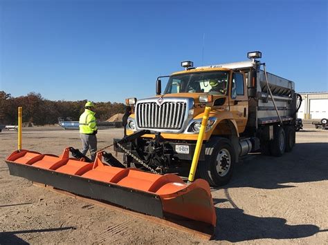 MoDOT runs snow drills to prep plow drivers