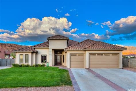 Moab homes for sale. See sales history and home details for 975 S 400 E, Moab, UT 84532, a 3 bed, 3 bath, 2,800 Sq. Ft. single family home built in 2006 that was last sold on 07/01/2022. 
