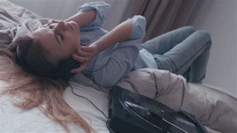 Moaning Porn &ndash; Gay Male Tube