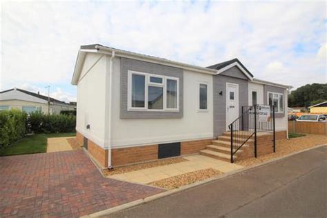 Mobile / park homes for sale in Peterborough - OnTheMarket