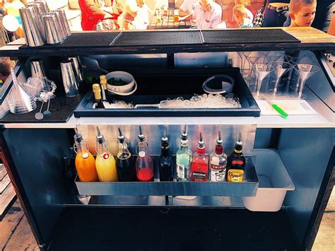 Mobile Cocktail Bars For Hire. Get Portable Bars For Parties