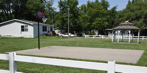 Mobile Home Park in Lawrence, KS Pine Hills