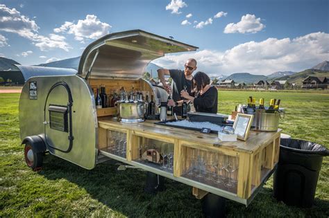 Mobile bar near me. Our mobile bars are ready to party! Currently wandering around Orange County, Los Angeles, and the Inland Empire, we are perfect for weddings, corporate events, baby showers and private parties! Bar and event rental with custom signature cocktails and professional event bartenders, bring a special and unique touch to your Southern California ... 