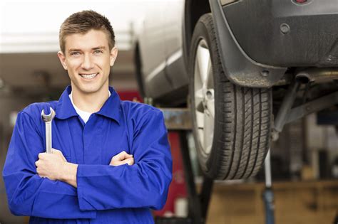 Mobile car mechanic. Lube Mobile mobile mechanics come to you for all your mobile mechanic & auto service requirements. Click to find a Lube Mobile mobile car mechanic for a convenient way to … 