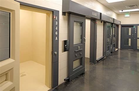 Mobile county metro jail docket room. m.  If you need information on bond...