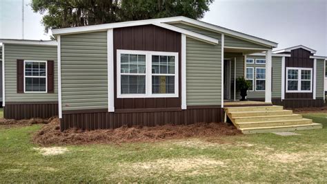 Mobile home sales in florida. 182 Mobile Homes For Sale Near Florida. Manufactured; New; The Summit / 24403B. Built by: Fleetwood Homes Douglas. Offered by: Yurezz Home Center of Lake Wales. 3. 2 ... 