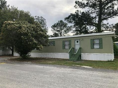 Featured. $24,900. Nice Pre-Owned Singlewide! Great Floorplan, Great Shape! 1921 Augusta Road, West Columbia, SC 29169. 3 2 14ft x 66ft On Dealer Lot. 1995 Oakwood 14x66 Manufactured Home for Sale! - 3 bed/2 bath floorplan! - Home is in good shape, some refurb done recently!.