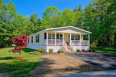 Mobile homes for sale rochester nh. 663 Westside Road, Rochester, NH 03839 is currently not for sale. The 1,188 Square Feet manufactured home is a 3 beds, 2 baths property. This home was built in 1988 and last sold on 2023-06-12 for $235,000. View more property details, sales history, and Zestimate data on Zillow. 