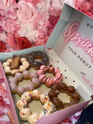 Top 10 Best Dunkin' Donuts in Mount Shasta Mall, Redding, CA - Ap