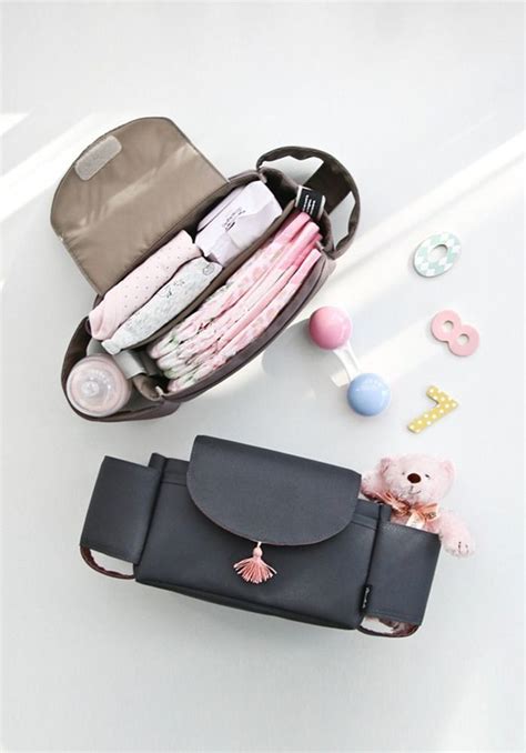 Mochithings - 30% OFF $57.95 $40.56 9624. Description. Gallery. Specifications. Inventory. The Better Together Note Pouch v5 is a very cute and functional note pouch. This well-made pouch has a zipper closure to close the pouch together securely. A handle is also built onto the side of the pouch where you can conveniently carry your pouch around while you ... 