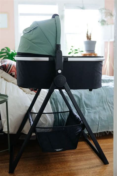 Mockingbird bassinet. Designed for the Mockingbird Single-to-Double Stroller, the 2nd Seat Kit allows you to add an additional seat to your Stroller and choose from tons of useful two-seat arrangements.Mockingbird’s top and bottom seats are also interchangeable, so you can use both of them with children up to 45 lbs. To use the 2nd Seat Kit with an infant, pair … 