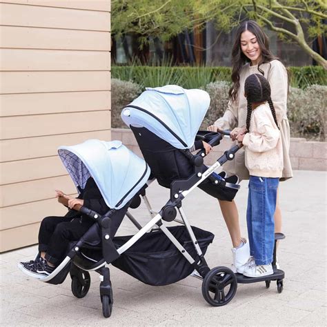 Mockingbird stroller review. For $350 (+$30 for carseat adapter), this baby is way cheaper than our 2 other contenders ($650 and $550+$50). At the same time, the quality of it is comparable to these higher end products. Nothing feels flimsy, it all feels pretty well thought-out, and the customer service department has been great. You can even text them. 