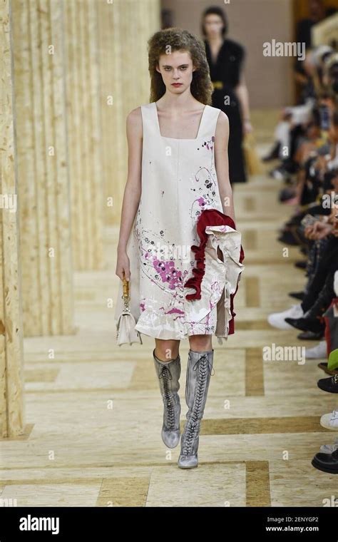 Model Brooke Robinson Onlyfans Leaked [CLIP] 🍆 244 Photos