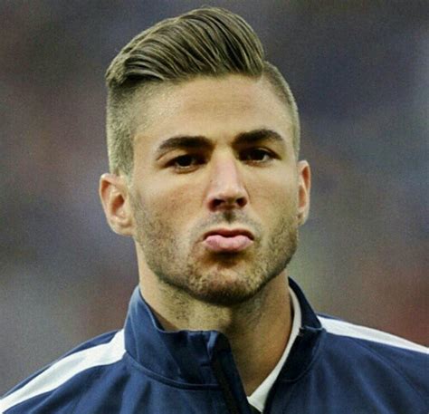 Model Rambut Benzema