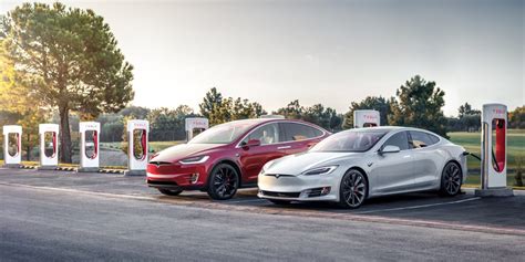 Model S Long Range Plus: Building the First 400-Mile Electric