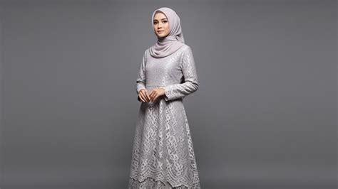 Model gamis brokat terbaru 2022 simple elegan.  7 Model Gamis Brokat Simple Tanpa P...