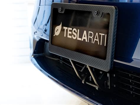  Description. Introducing the latest Ottosteer front license plate solution for the 2020-2023 Tesla Model Y. (No more magnets and will not leave a backing plate behind once released) Lightest and Smallest footprint of all front license plate solutions. No adhesive front license plate bracket for your Tesla Model Y (Not compatible with the Model 3). . 