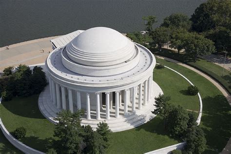 Modern Roman Architecture