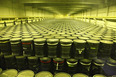 Mogelijkheden van opslag van radioactieve afvalstoffen in zoutvoorkomens in nederland. - Twin disc sp 214 parts manual.