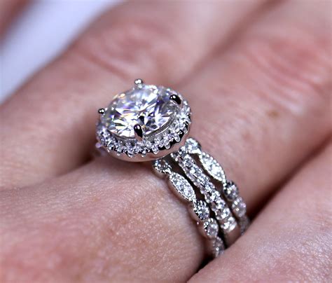 Moissanite ring. Aug 3, 2022 · "On the Mohs scale, moissanite scores a 9.25, a very good score that makes it one of the hardest substances on earth, and very suitable for everyday wear as an engagement ring," Brilliant Earth ... 