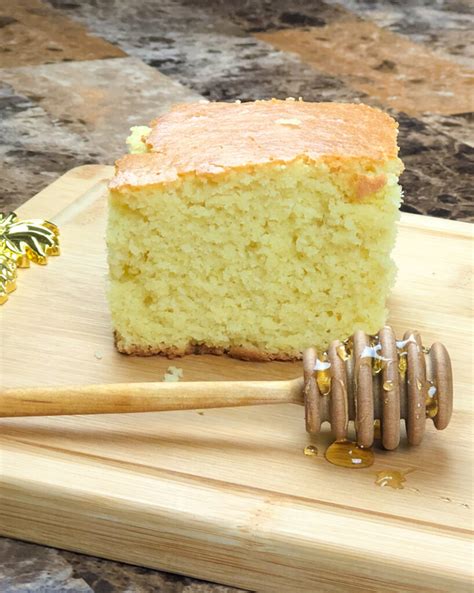 Moist Sweet Cornbread Recipe - A Real Family Favorite!