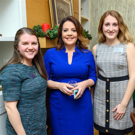 Mollie Hemingway Wiki, Father, Husband, Daughter,Twitter @MZHemingway. Mollie Ziegler Hemingway is an American conservative author