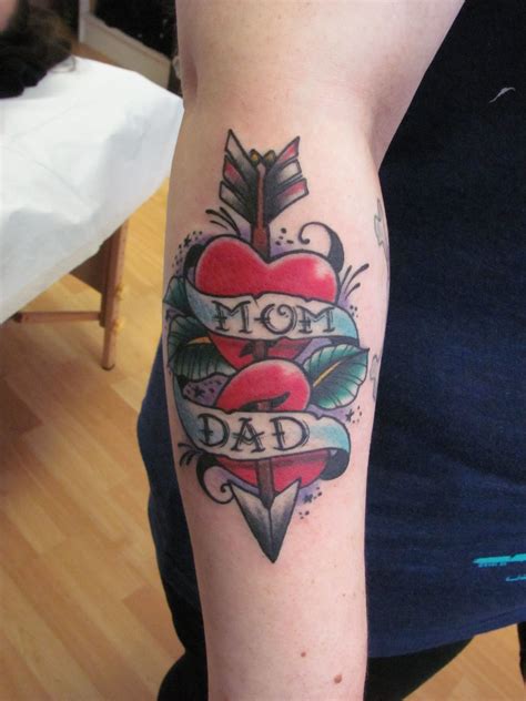Share 70+ rip mom and dad tattoos latest By es.thdonghoadian.edu.vn June 29, 2023 Details images of rip mom and dad tattoos by website …. 