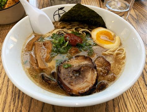 Momonoki. Welcome to Momonoki! We’re a counter service restaurant focusing on casual Japanese comfort fare. From the partners who established Brush Sushi in downtown Decatur, GA. Momonoki is serving chef driven Ramen, Tsukemen … 
