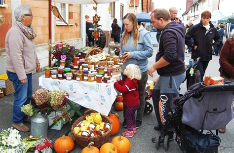 Moms Meat Pops Produce (Jetzt geschlossen) – Bauernmarkt