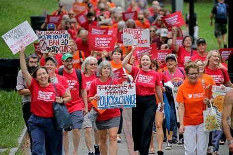 Moms march on Beacon Hill, demand stricter gun laws