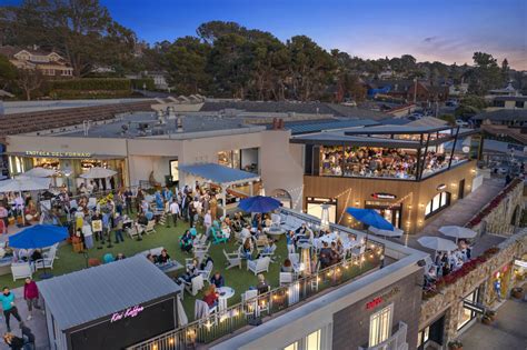 Monarch del mar. SPECIALS. HAPPENINGS. EXCLUSIVE EVENT BOOKINGS. GIFT CARDS. the video sound on or off. map marker pin1555 Camino Del Mar, Del Mar, CA 92014. About us. Monarch Ocean Pub. Discover the laid-back charm of our beach … 