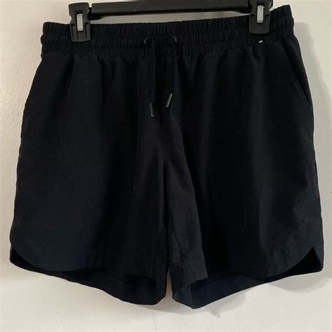 Mondetta Performance Luxury Shorts, Description: Moisture wicking Elastic  waistband rolled hem comfortable brand new with tags.