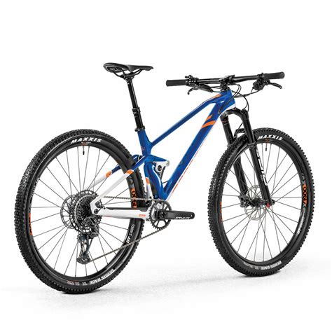 Mondraker F-PODIUM CARBON DC R 2024 Bikes.fan