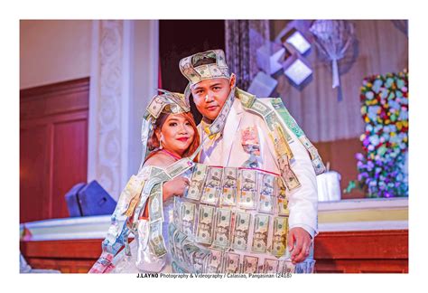 Money dance. Mar 2, 2023 · Learn about the money dance tradition at weddings and find out the best songs to play for different cultures and styles. Whether you prefer pop, EDM, hip hop, or classic tunes, there's a money dance song for you. 