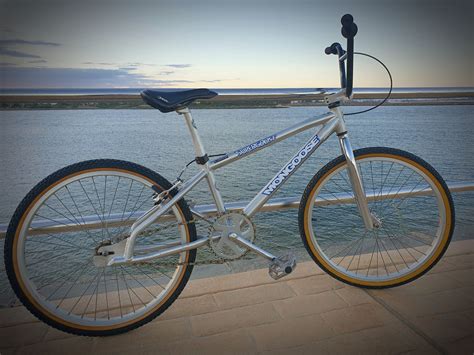 Mongoose supergoose 24. .  ...