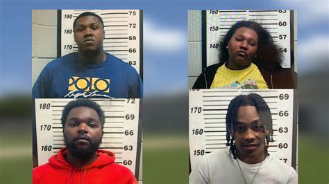 Monroe county ms recent arrests. The county of Monroe had 2,500 arrests during the past three years. For 2017, the arrest rate was 497.61 per 100,000 residents. This is 32.67% lower than the national average of 739.02 per 100,000 people. Of the total arrests, 42 were for violent crimes such as murder, rape, and robbery. Monroe also processed 682 arrests for property crimes ... 