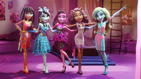 Monster high show on tv. Horror movies have been a popular genre for decades, with audiences eager to experience the thrill of fear and suspense. From the classic monsters of the early 20th century to the ... 