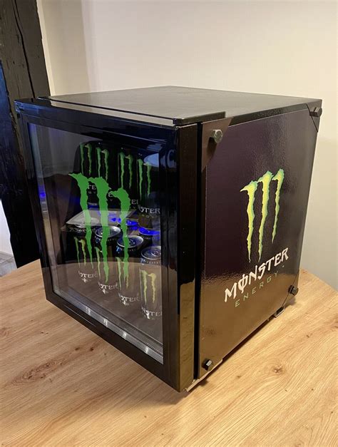 Monster mini fridges. The first and only all-glass design energy drink fridge that could really reach 2 ~ 8 °C (35 ~ 46 °F) or even -5 ~ 5 °C (23 ~ 41 °F). Full display by 4 sides of transparent glass to maximize your drink display, awesome for new item promotion. 4 vertical LED strip on the 4 conners offering Dazzling lighting to enhance the display. 