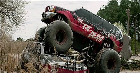 Monster truck movies. Jan 16, 2017 ... Monster Trucks is a 'High Concept' film, like Jaws or Jurassic Park. It starts with an idea (Monster Trucks with Actual Monsters) and builds ... 