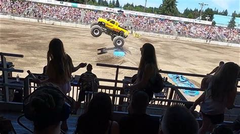 This was an event held by "Malicious Monster Truck Tour" in the Kitsap County Fairgrounds in Bremerton, WA (Sep. 3-4, 2021). Rockstar - Bill Payne The Cali Kid - Bill Payne Identity Theft - Dwight Mathews Power House - Bryan Patison Spitfire - John Bruce Skull Krusher - Shane Plato Maniac - Dave.... 